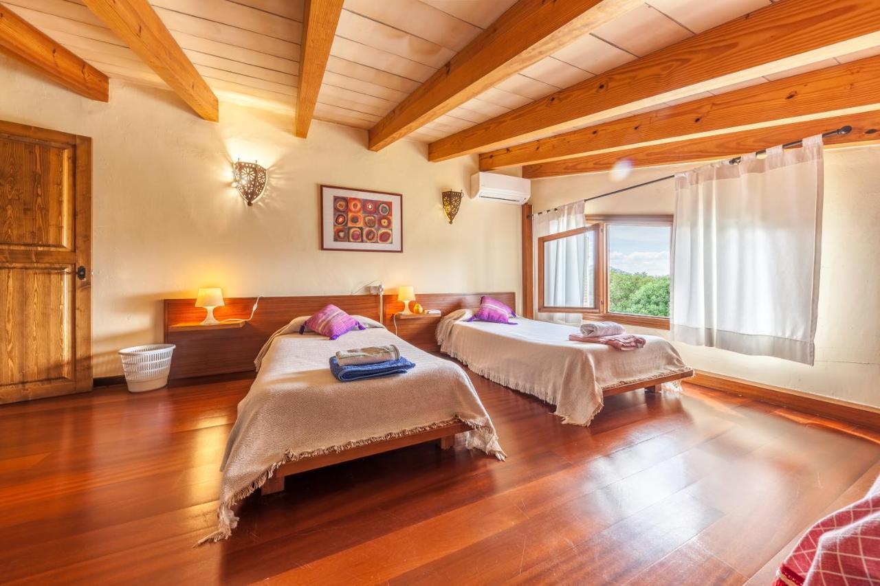 Valero Villa *